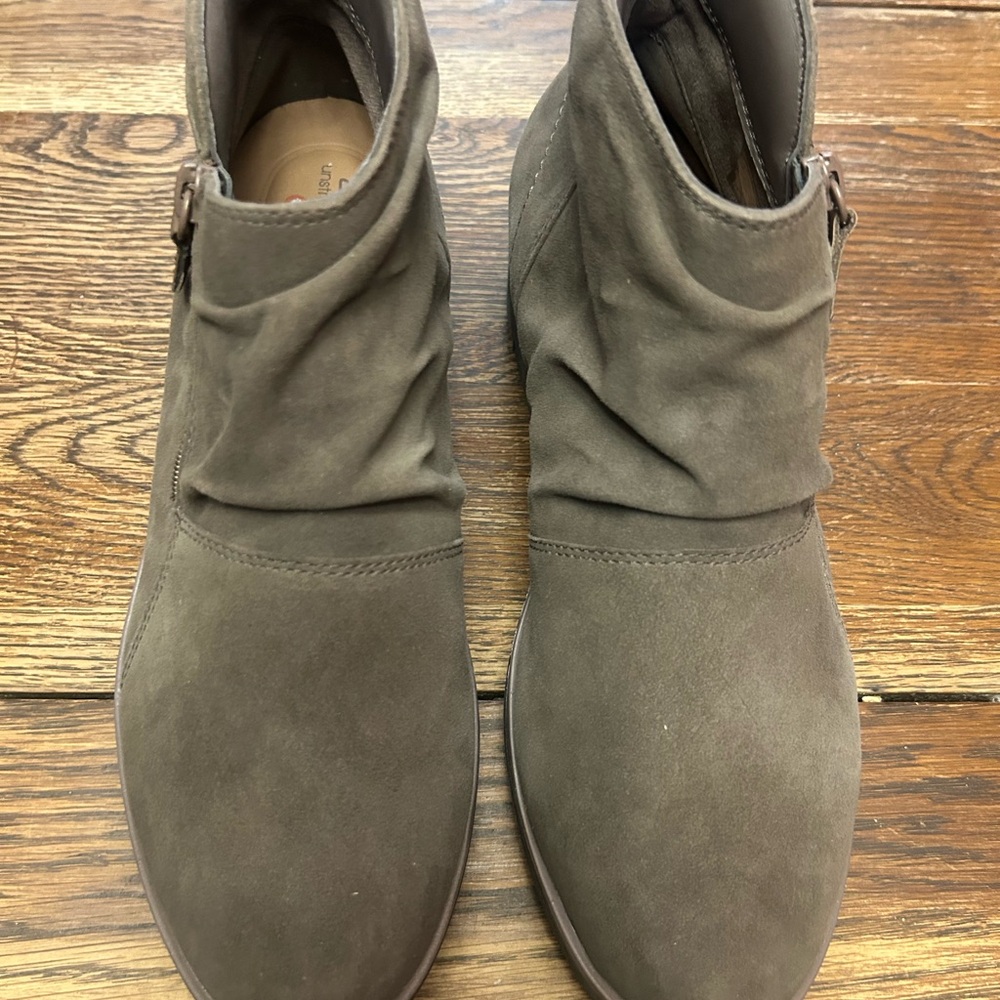 Ankle Boots-Clarks Shaylin Up 9.5